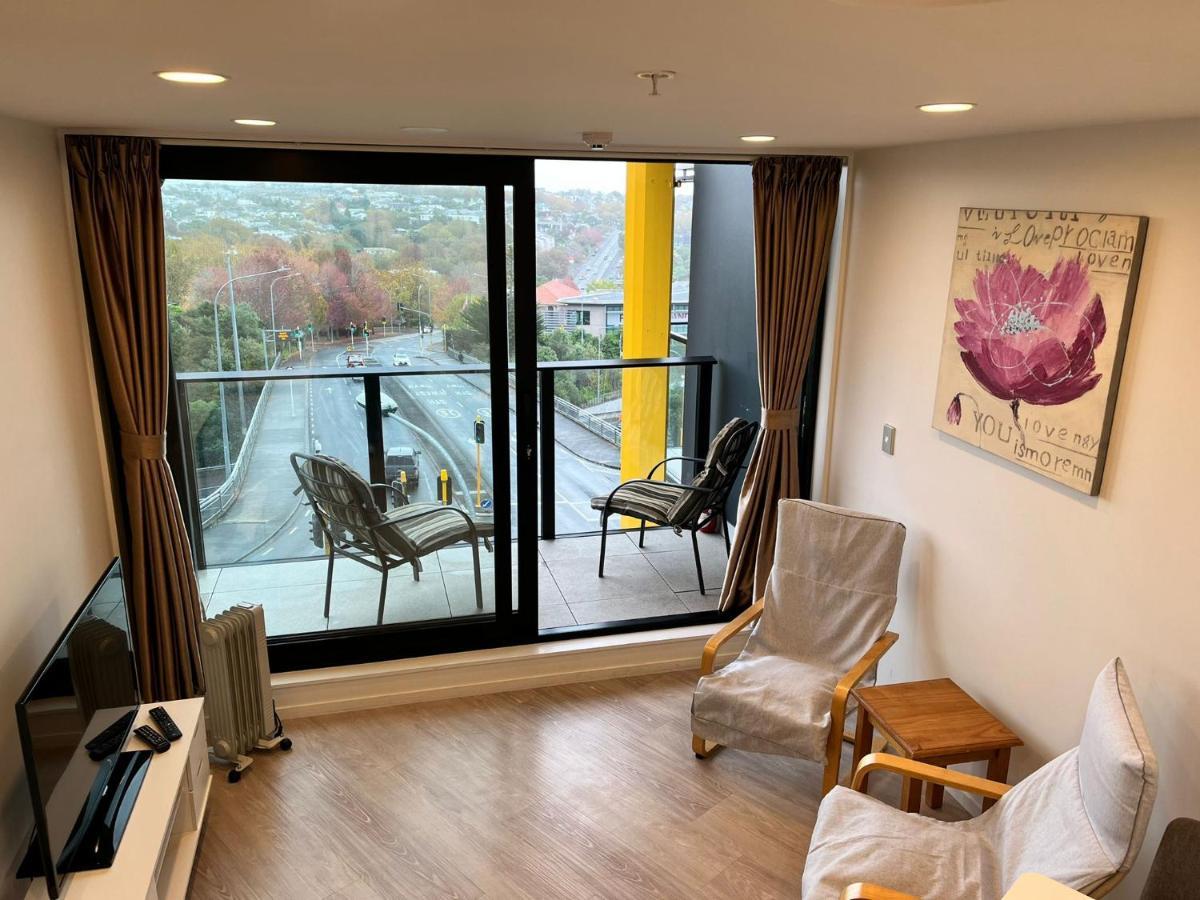 Free Wifi!! Spacious 1-Bedroom Apt, Auckland Cbd Экстерьер фото